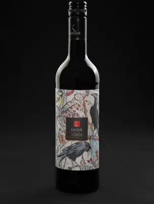 Koczor Pincészet Vörös Kékfrankos-Merlot Cuvée palackja
