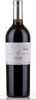 Dúzsi Tamás Niola 2017 palackja